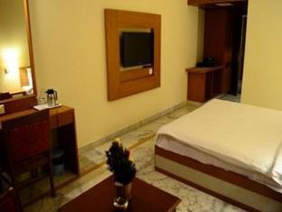 Hotel Bkr Convention Centre Chennai